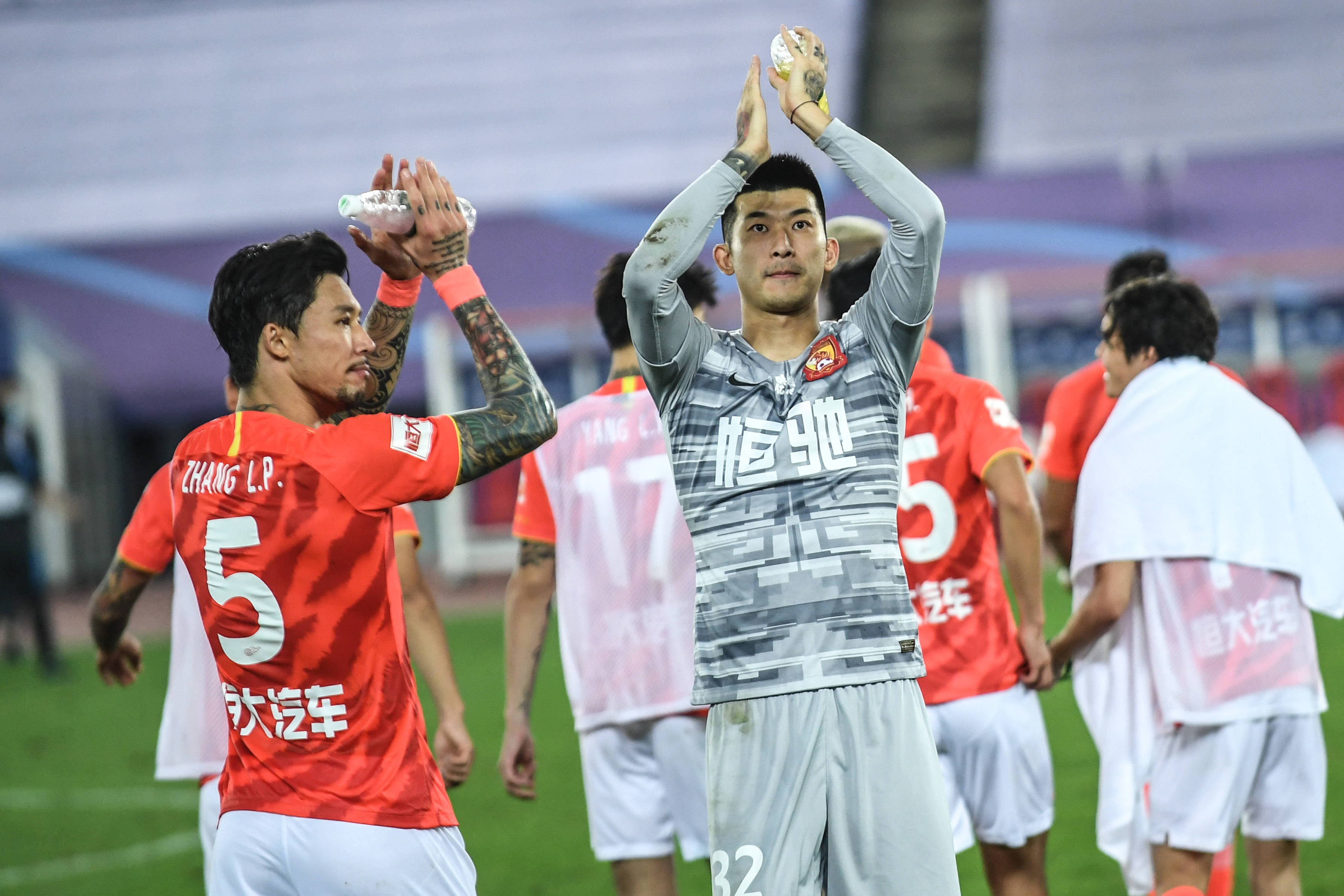 上海Major开幕阶段：黑马出击！GL 2-1 Passion UA